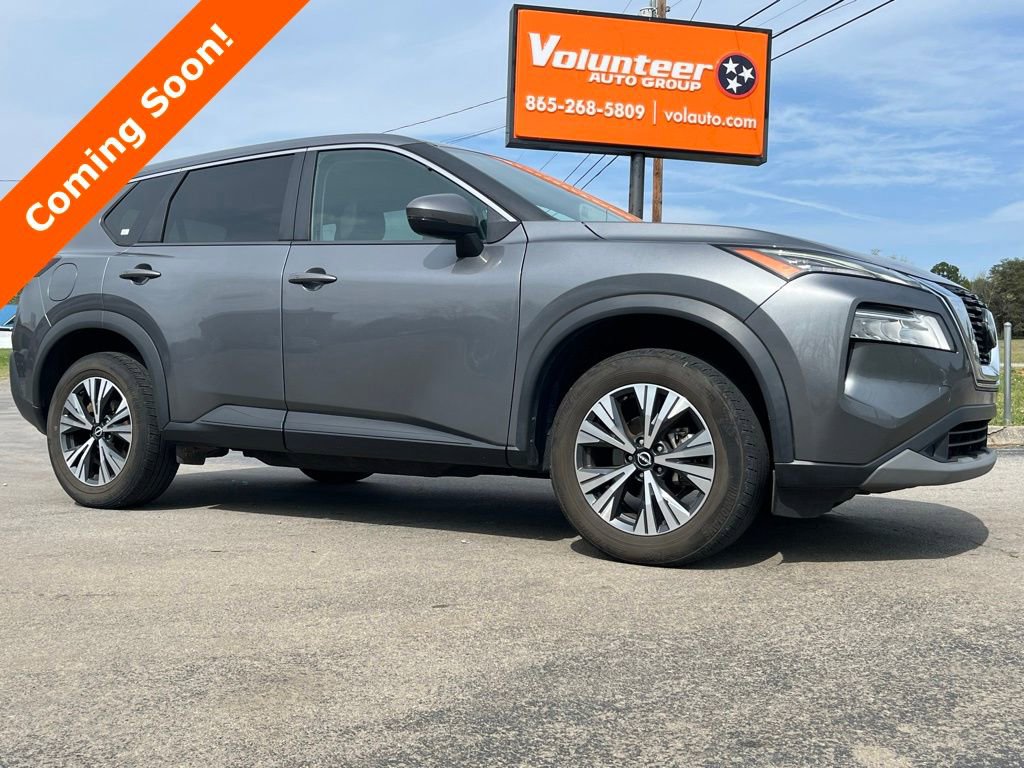 Used 2022 Nissan Rogue SV image 1