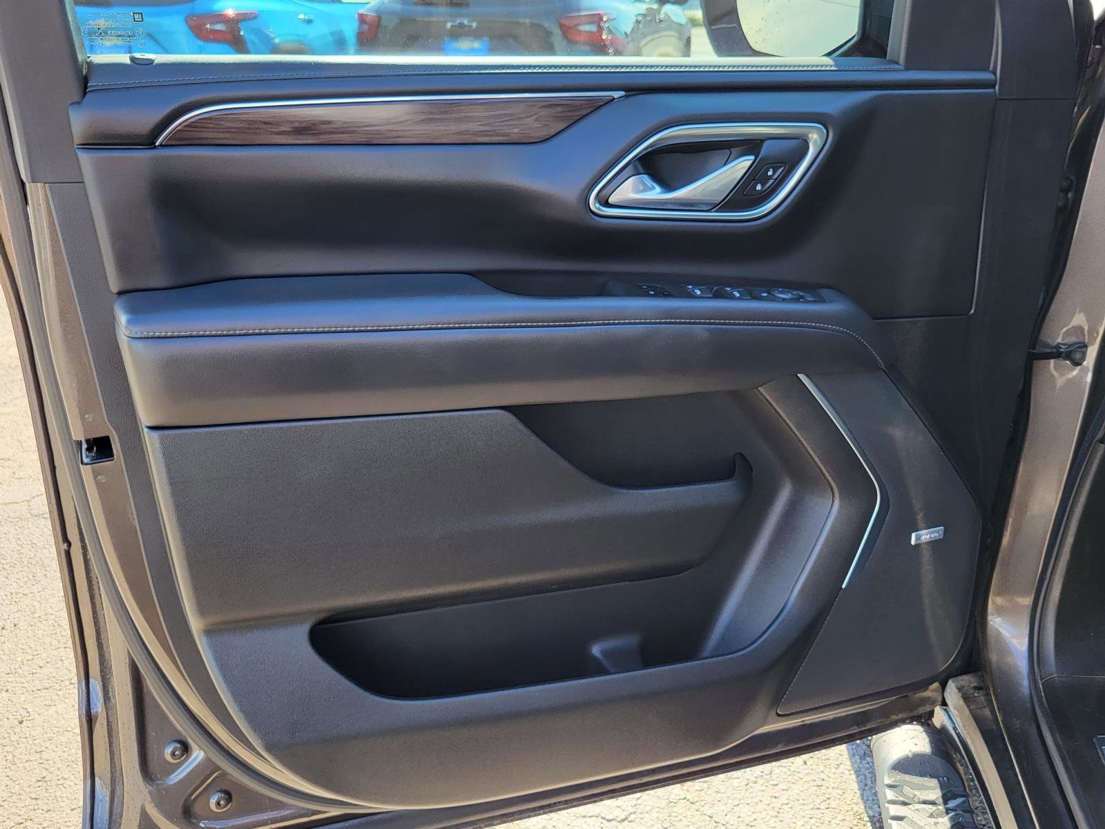 Used 2021 Chevrolet Tahoe Z71 w/ Rear Media and Nav Package image 20