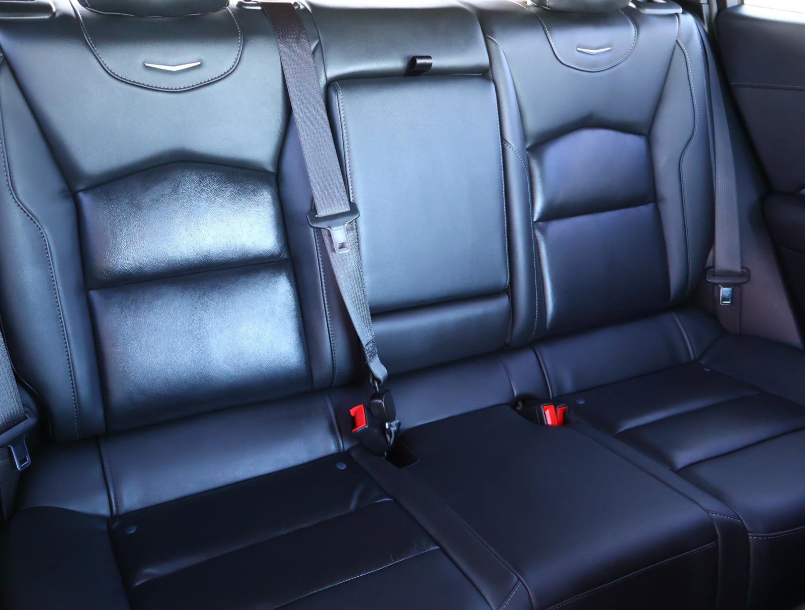 Used 2023 Cadillac XT4 Luxury w/ Cold Weather Package image 24