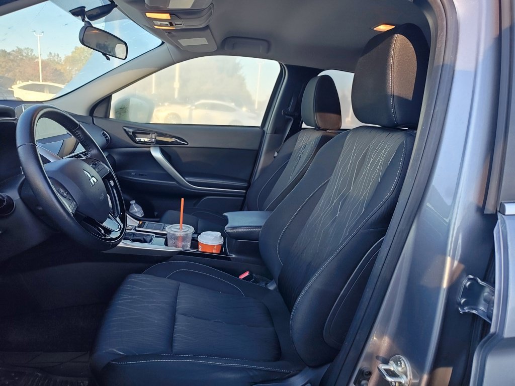 Used 2018 Mitsubishi Eclipse Cross SE AWD/4WD image 8