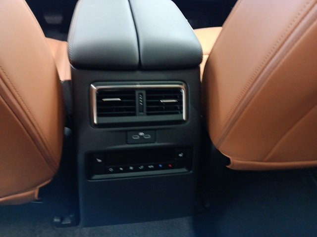 New 2025 MAZDA CX-70 3.3 Turbo S w/ Premium Plus image 14