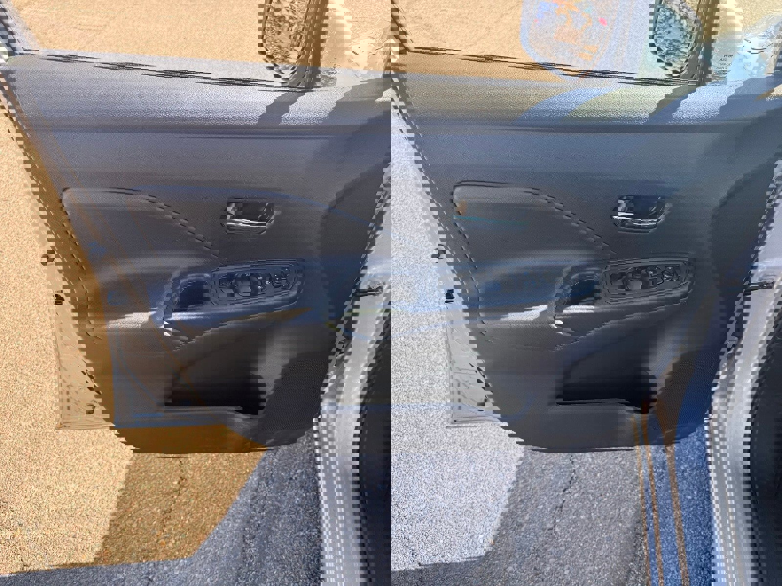 Certified 2025 Nissan Versa SV image 15