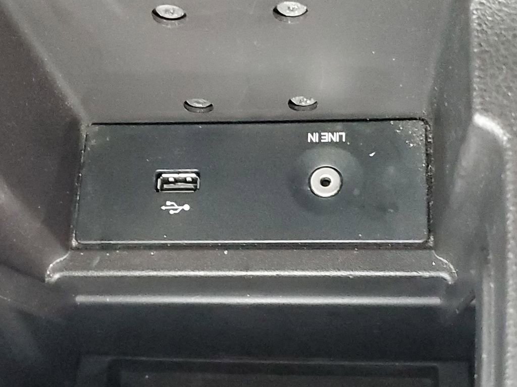 Used 2014 Ford Focus SE w/ Equipment Group 201A image 30