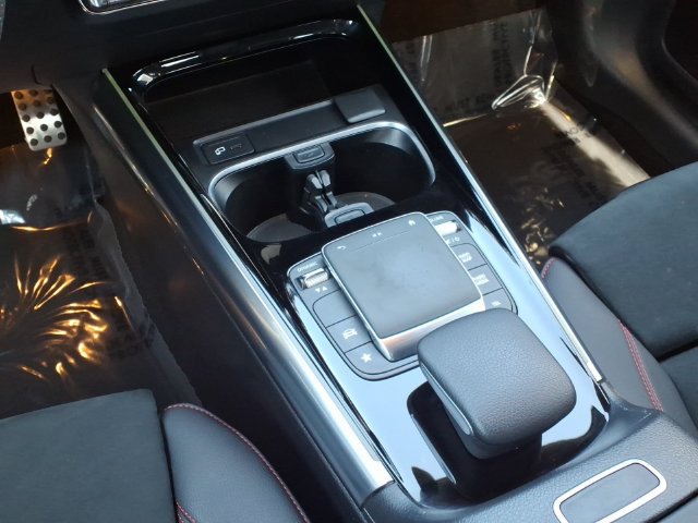 Used 2023 Mercedes-Benz GLA 250 image 7