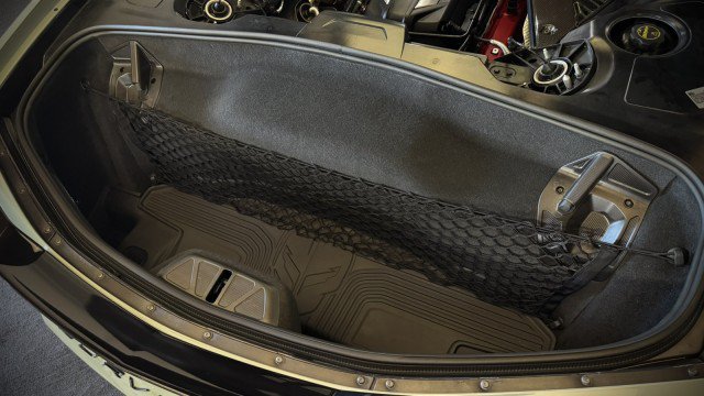 Used 2024 Chevrolet Corvette Stingray Premium Cpe w/ Z51 Performance Package RWD image 29
