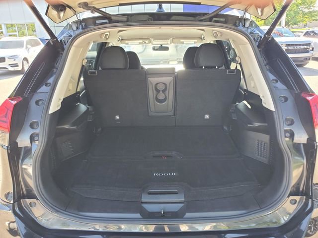 Used 2018 Nissan Rogue SV w/ Premium Package AWD/4WD image 29