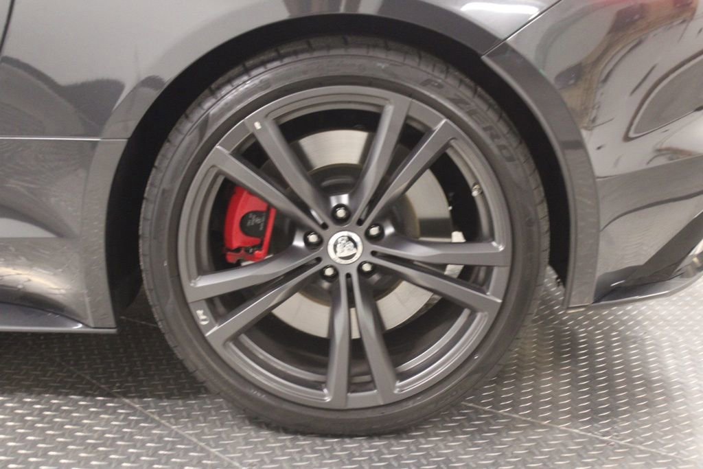 Used 2024 Jaguar F-TYPE R AWD/4WD image 18