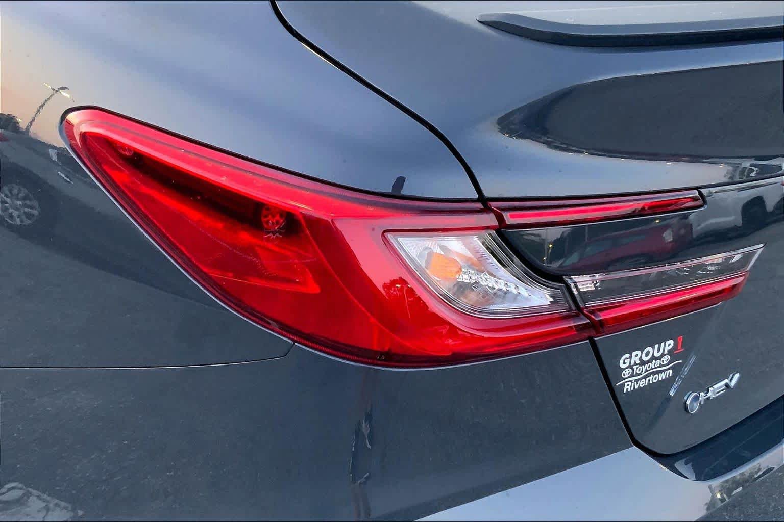 Used 2026 Toyota Camry SE FWD image 27