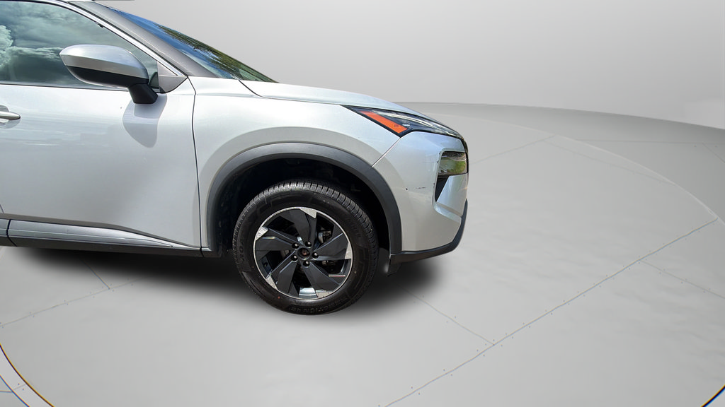 Used 2024 Nissan Rogue SV AWD/4WD image 32