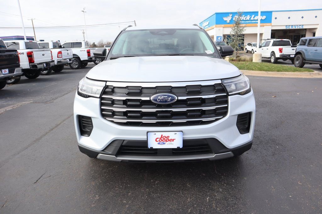 New 2026 Ford Explorer Active image 10