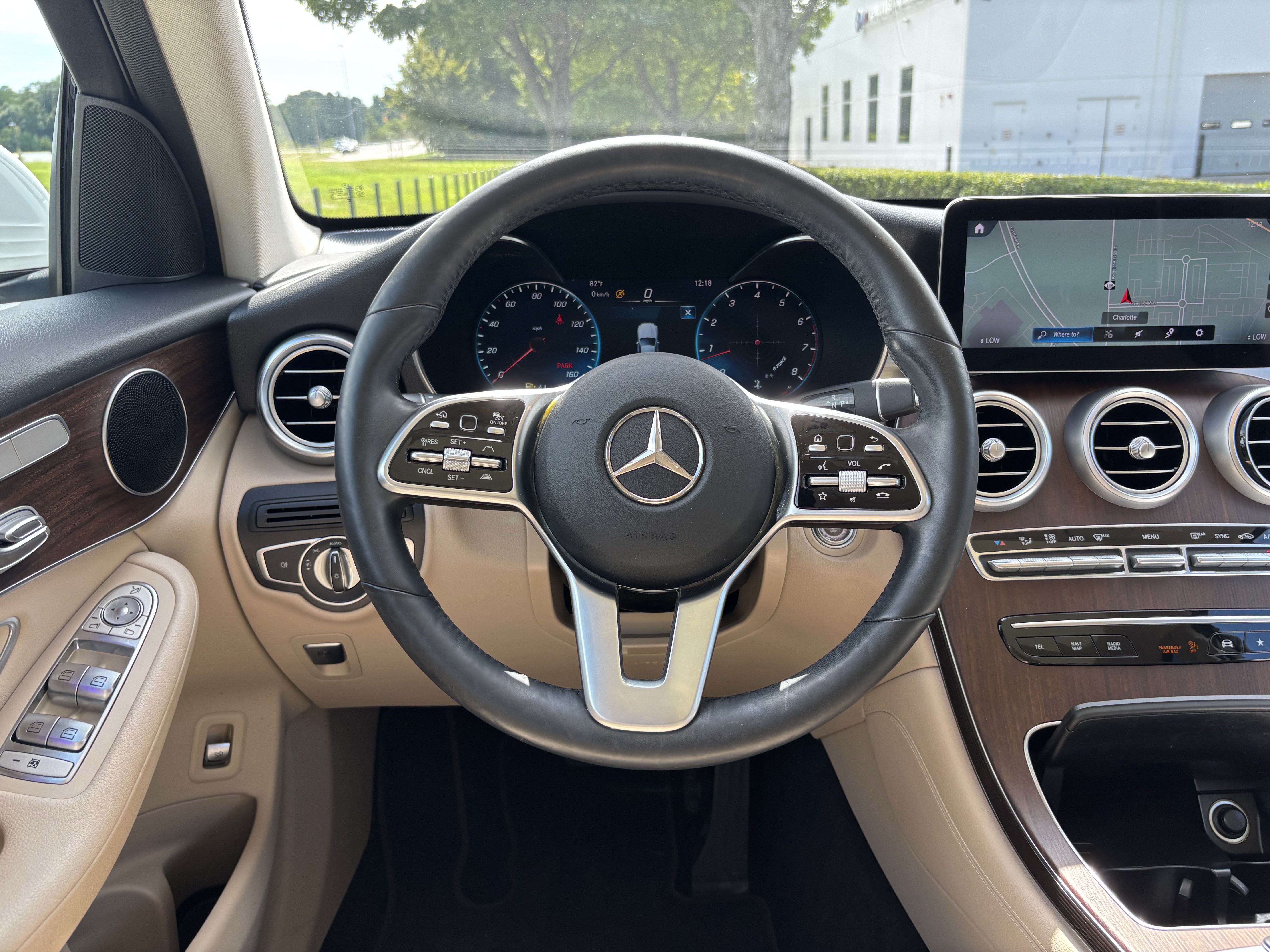 Used 2020 Mercedes-Benz GLC 300 4MATIC image 18
