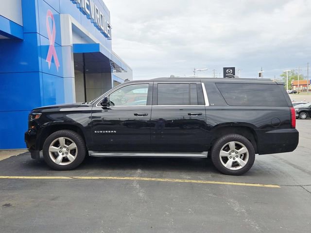 Used 2015 Chevrolet Suburban LT image 2