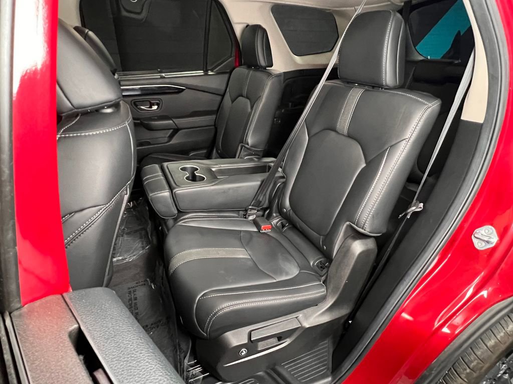 Used 2023 Honda Pilot Touring image 21