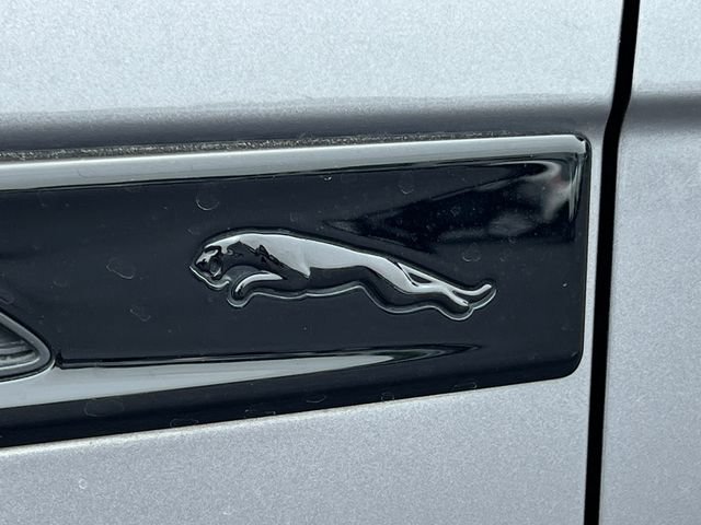 Used 2026 Jaguar F-PACE R-Dynamic S AWD/4WD image 14
