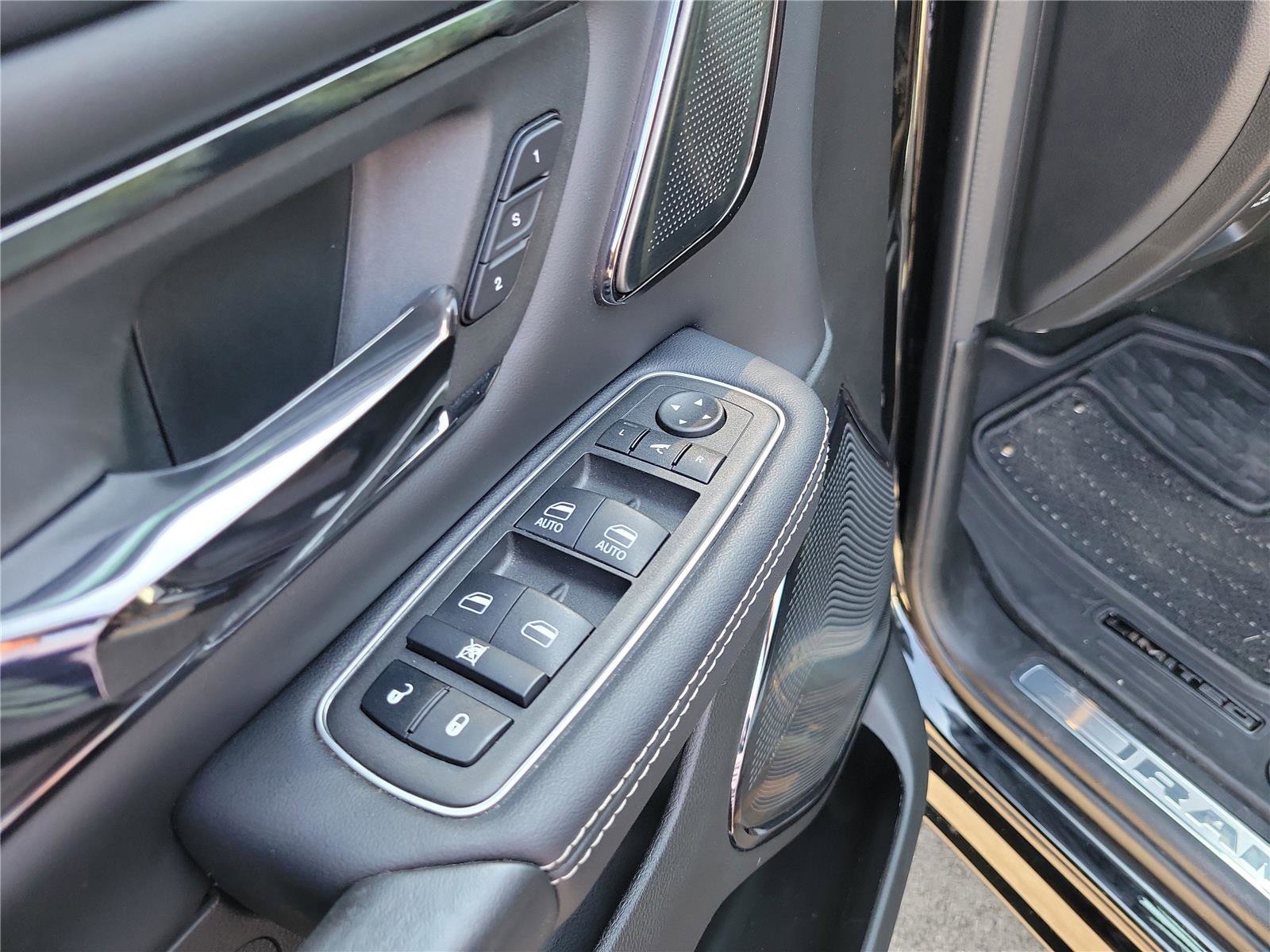 Used 2024 RAM 1500 Limited w/ Night Edition AWD/4WD image 21