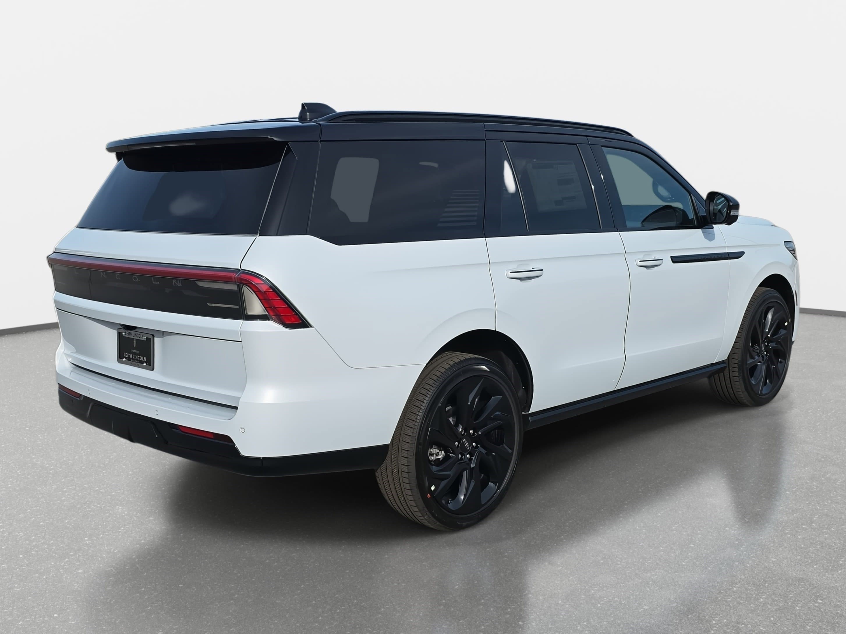New 2025 Lincoln Navigator Black Label image 5
