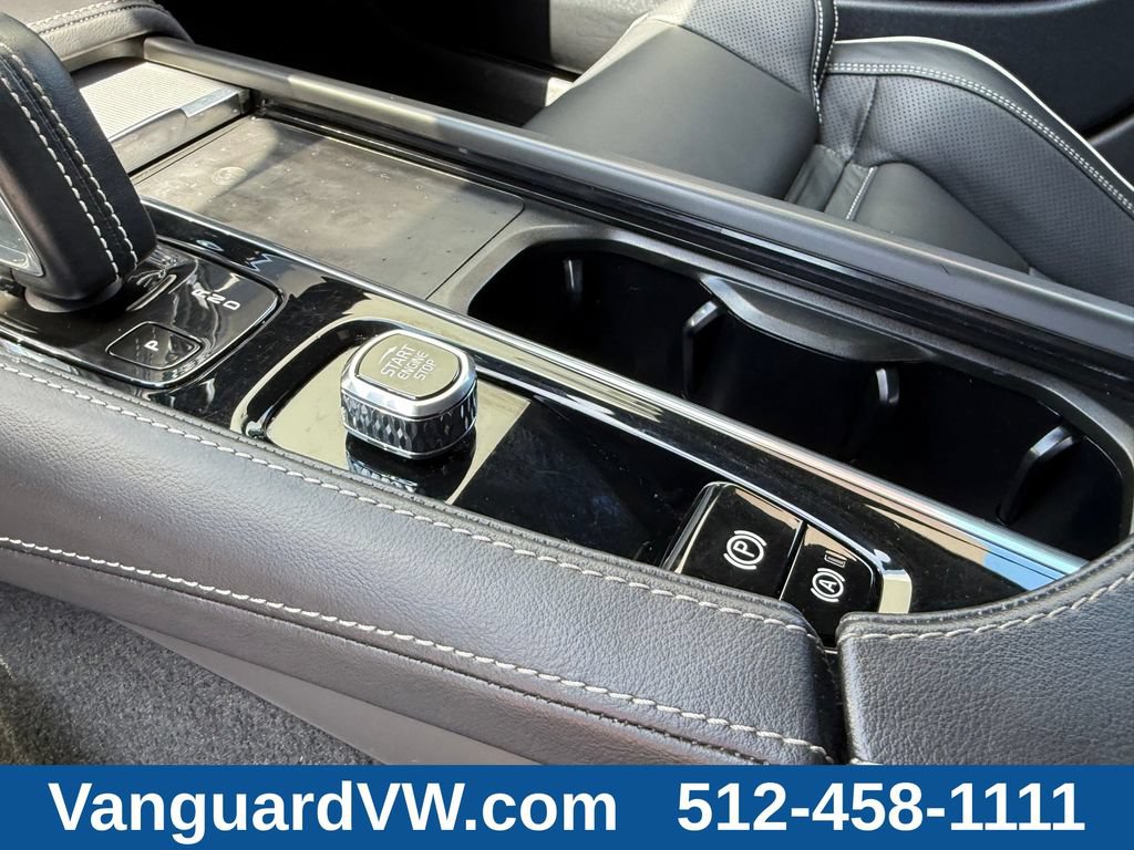 Used 2022 Volvo S90 B6 R-Design w/ Advanced Package AWD/4WD image 16