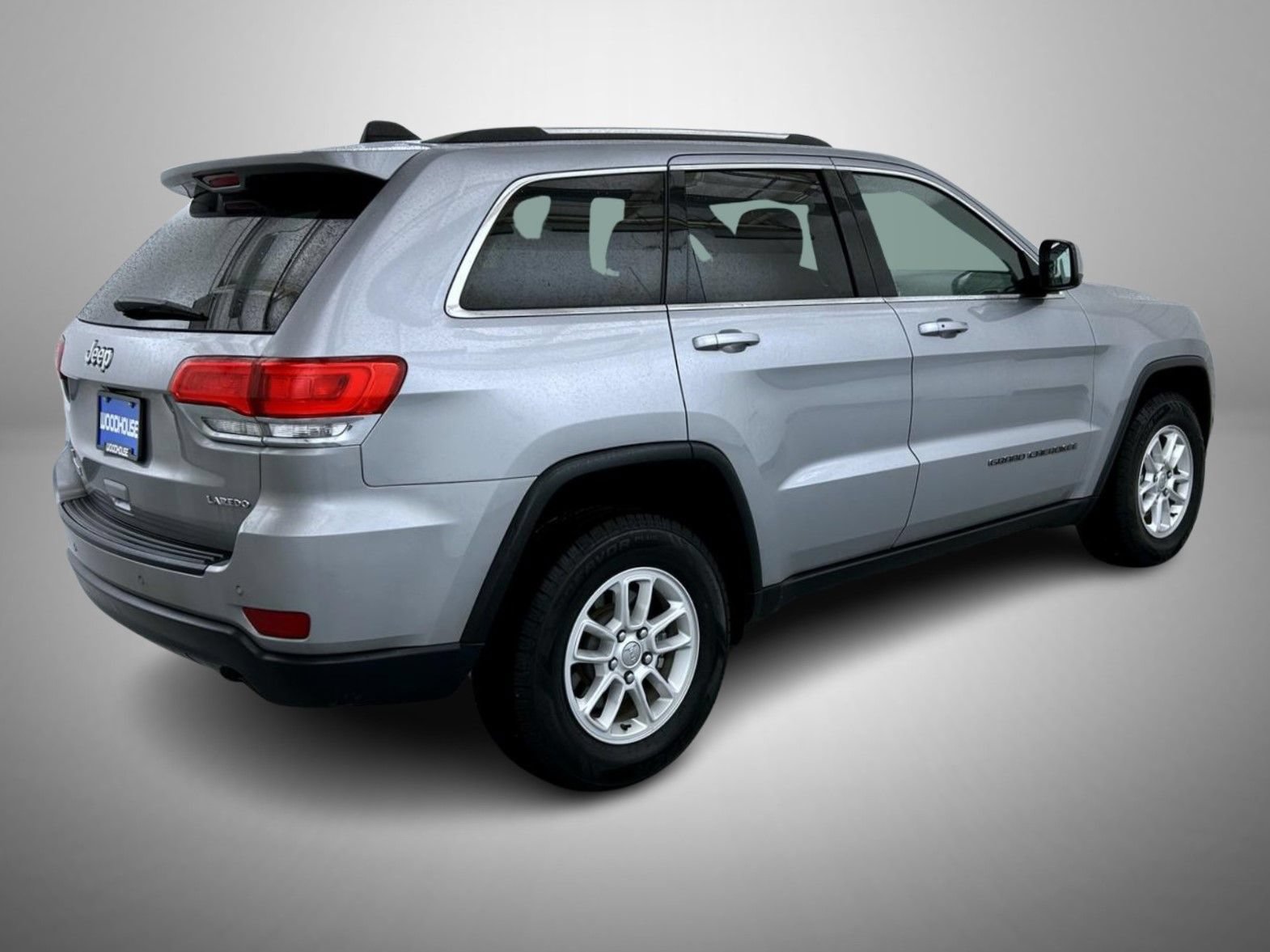 Used 2019 Jeep Grand Cherokee Laredo AWD/4WD image 5
