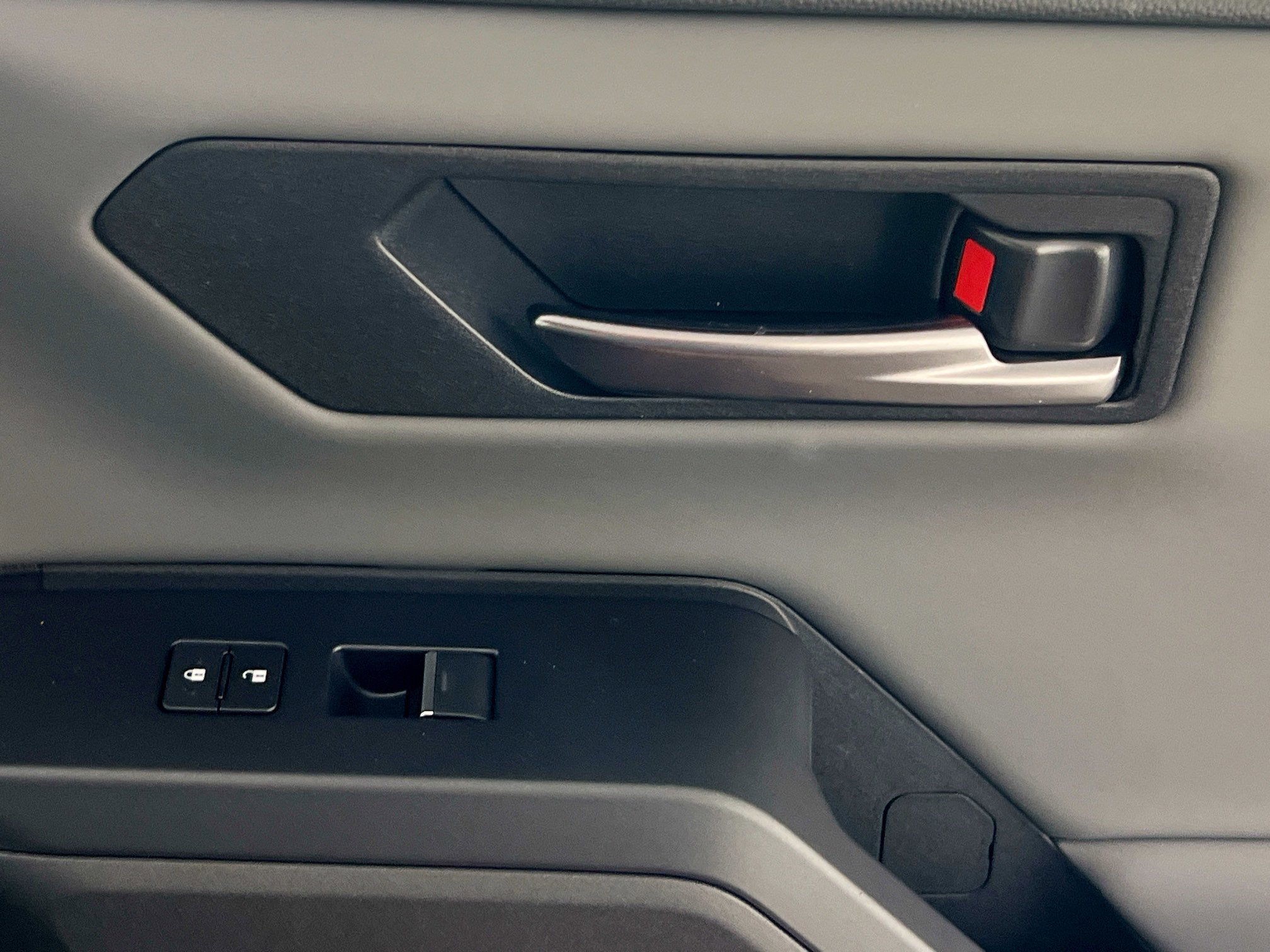 New 2026 Toyota RAV4 XSE image 32