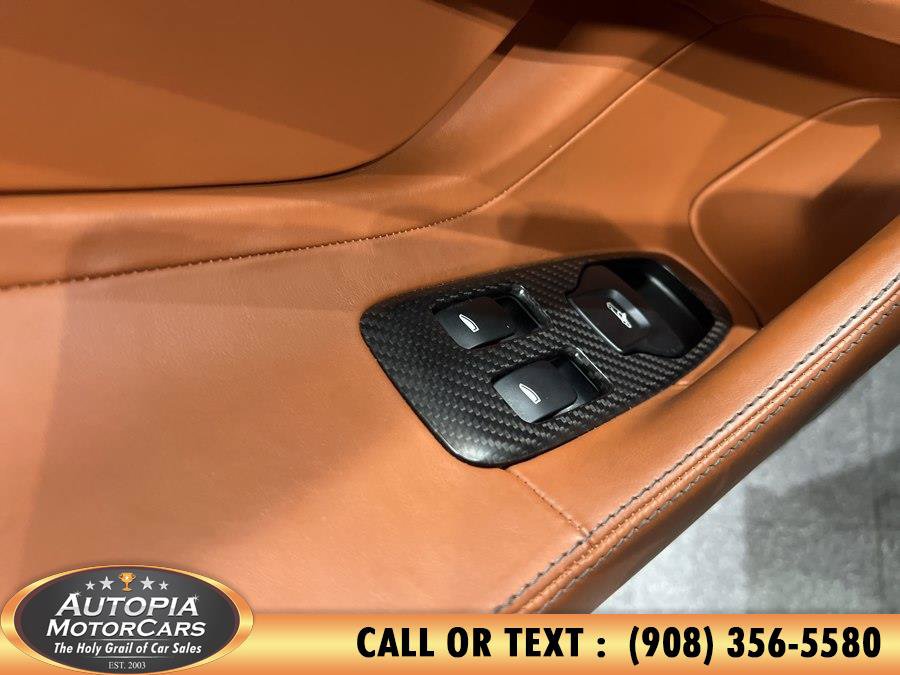 Used 2017 McLaren 570S RWD image 14