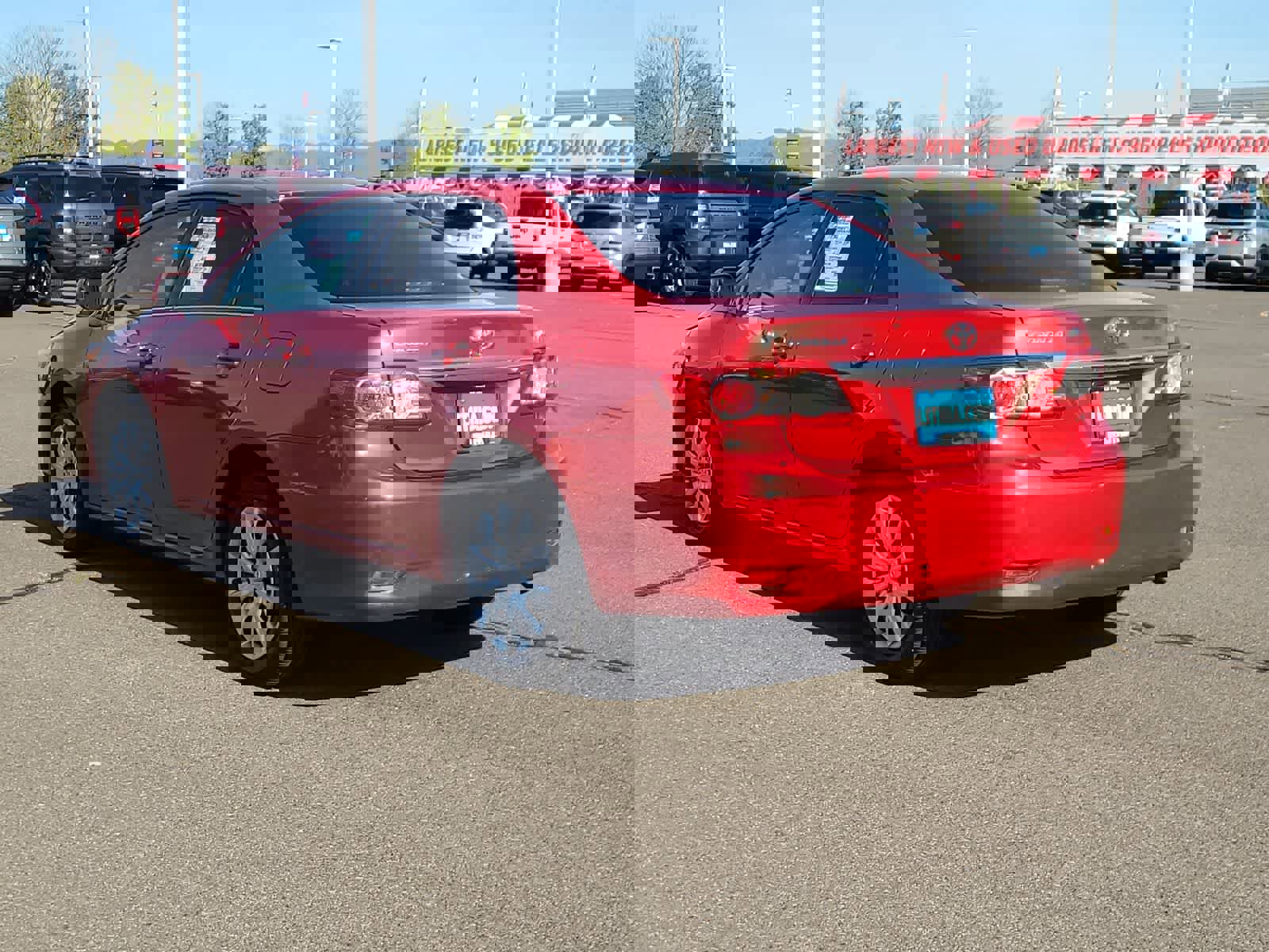 Used 2013 Toyota Corolla LE FWD image 12