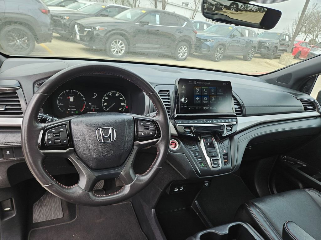 Used 2025 Honda Odyssey Sport-L image 16