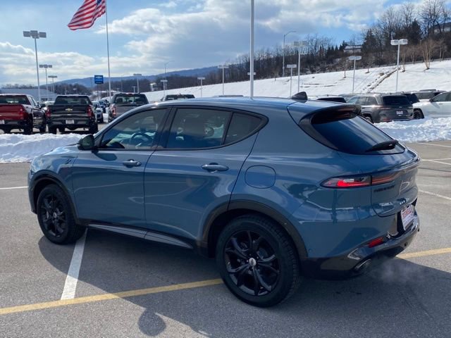 Used 2024 Dodge Hornet R/T Plus w/ Tech Pack Plus w/o Parking image 3