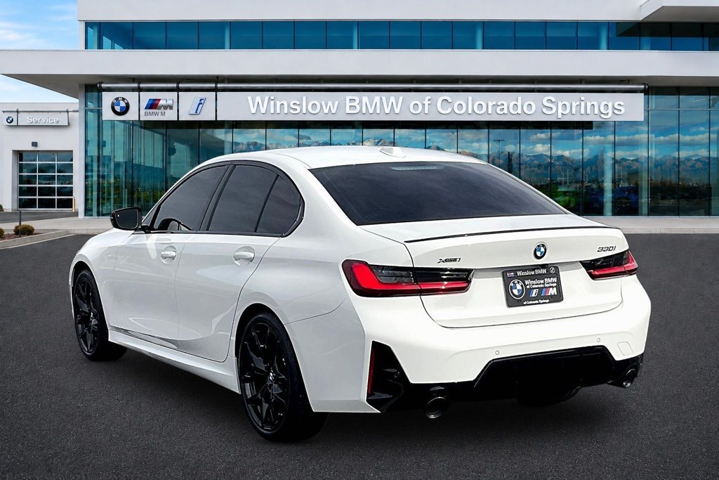 Certified 2026 BMW 330i xDrive Sedan w/ M Sport Package AWD/4WD image 4