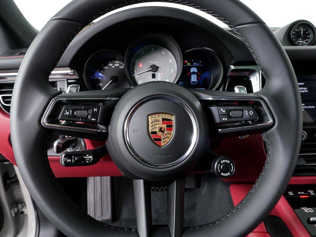 New 2026 Porsche Macan S AWD/4WD image 9