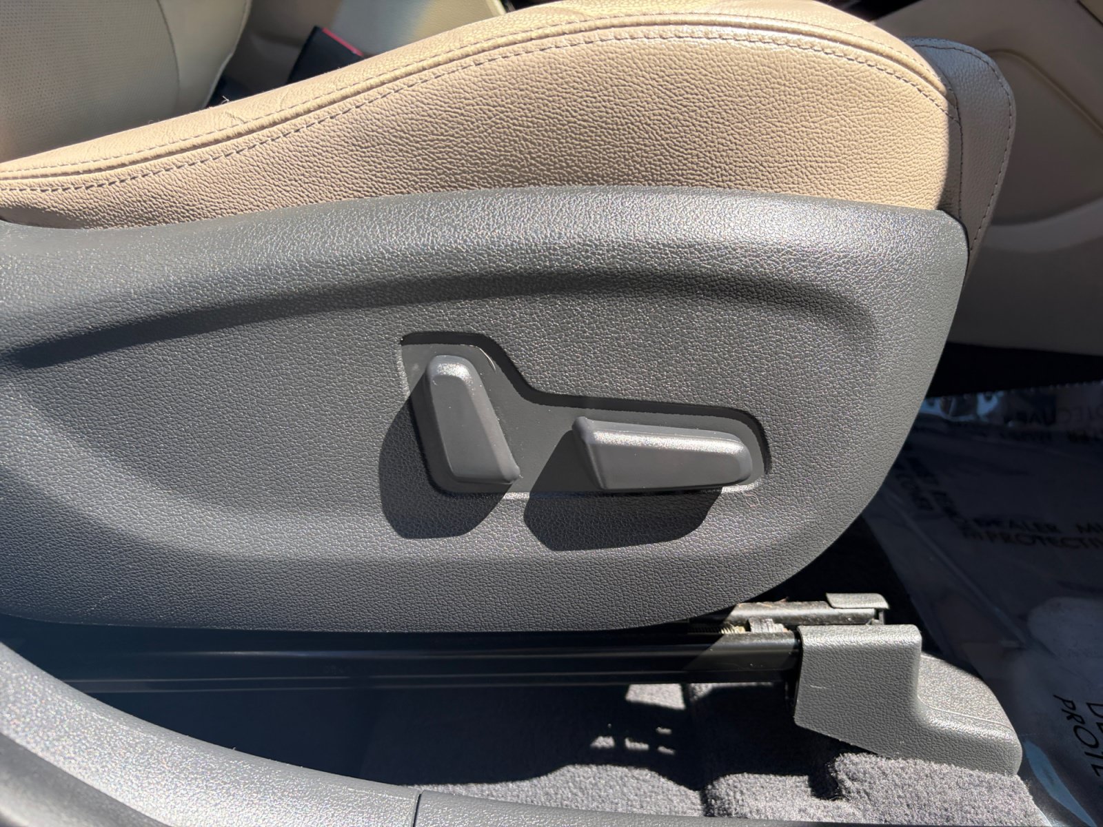 Used 2018 Hyundai Tucson SEL Plus w/ Cargo Package AWD/4WD image 32