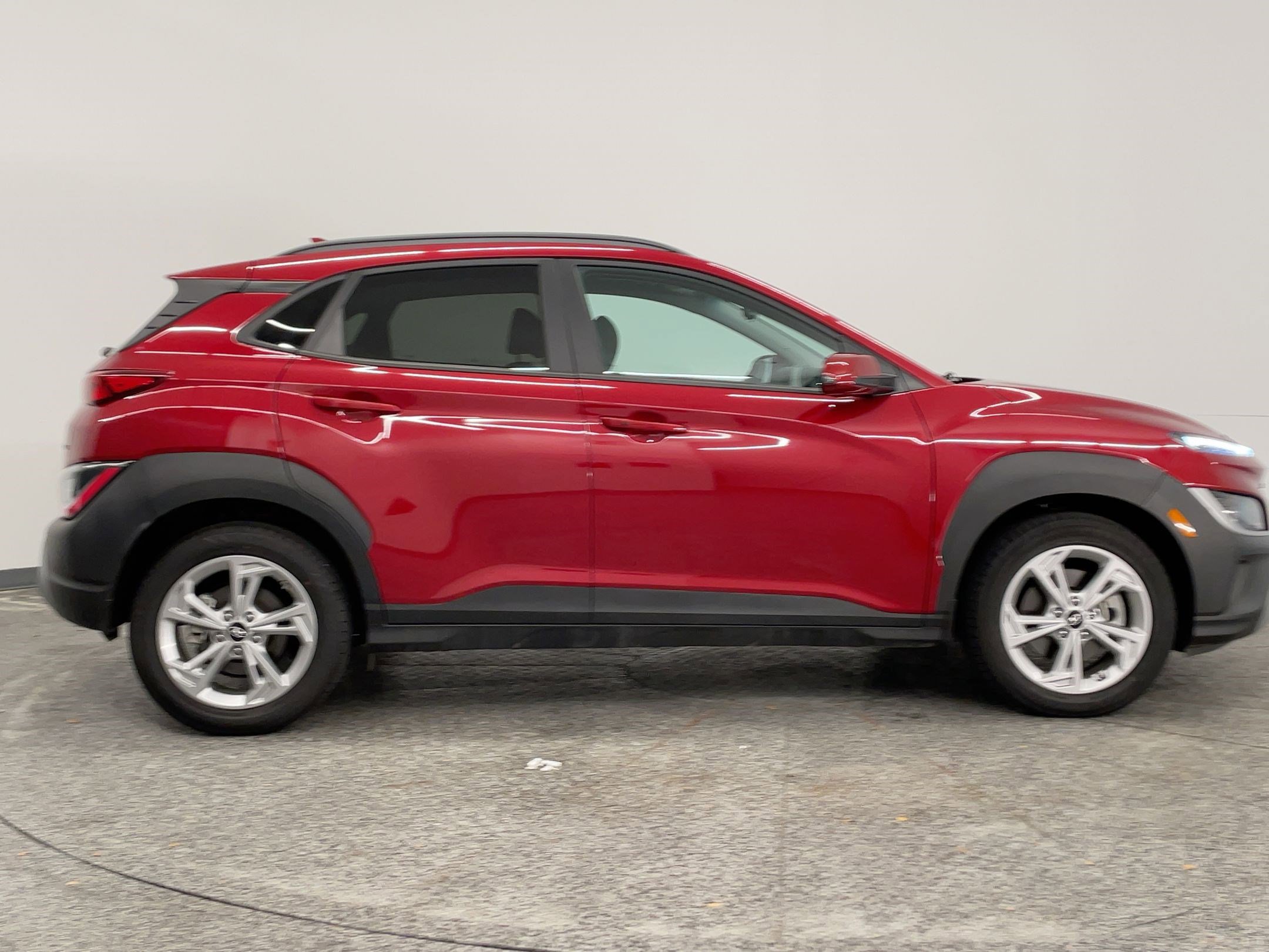 Used 2023 Hyundai Kona SEL w/ Cargo Package image 7