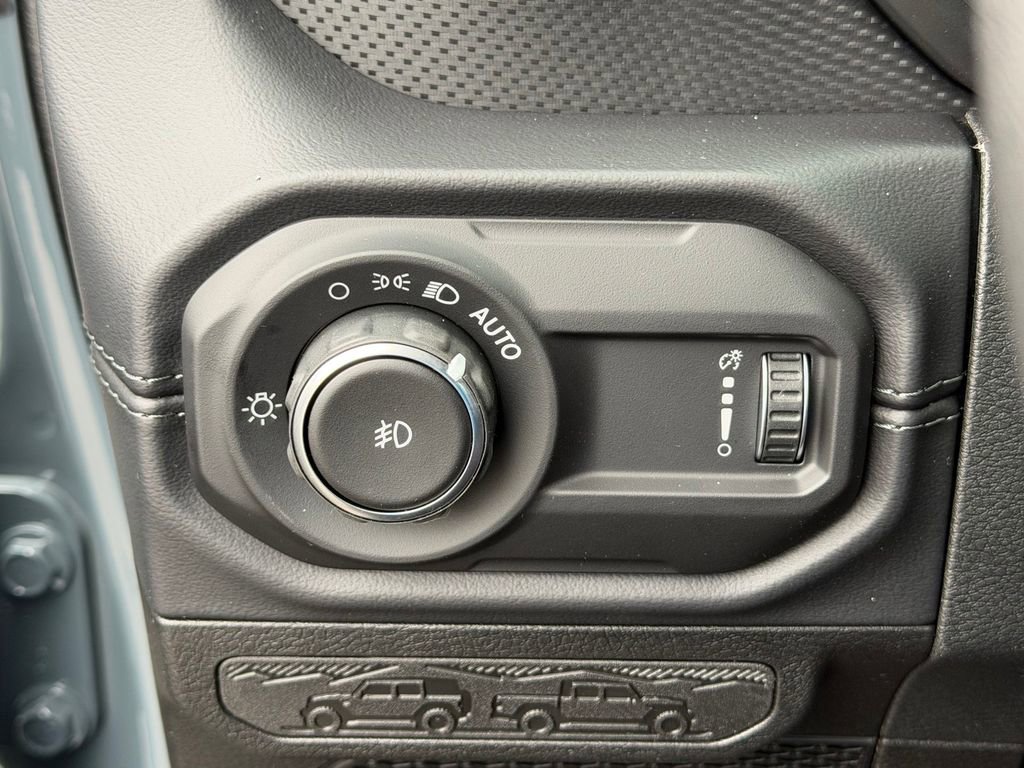 New 2026 Jeep Wrangler Unlimited Rubicon w/ Technology Group image 11