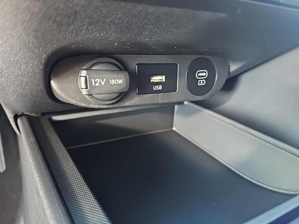 New 2026 Hyundai Elantra SE FWD image 20