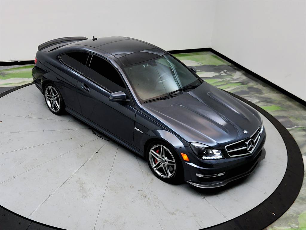 Used 2012 Mercedes-Benz C 63 AMG Coupe image 31