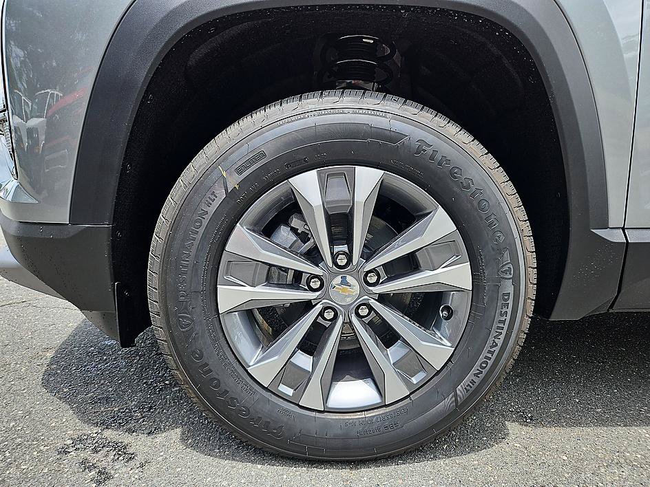 New 2026 Chevrolet Equinox LT FWD image 8