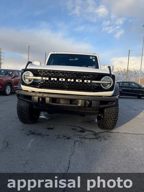 Used 2023 Ford Bronco Wildtrak image 16