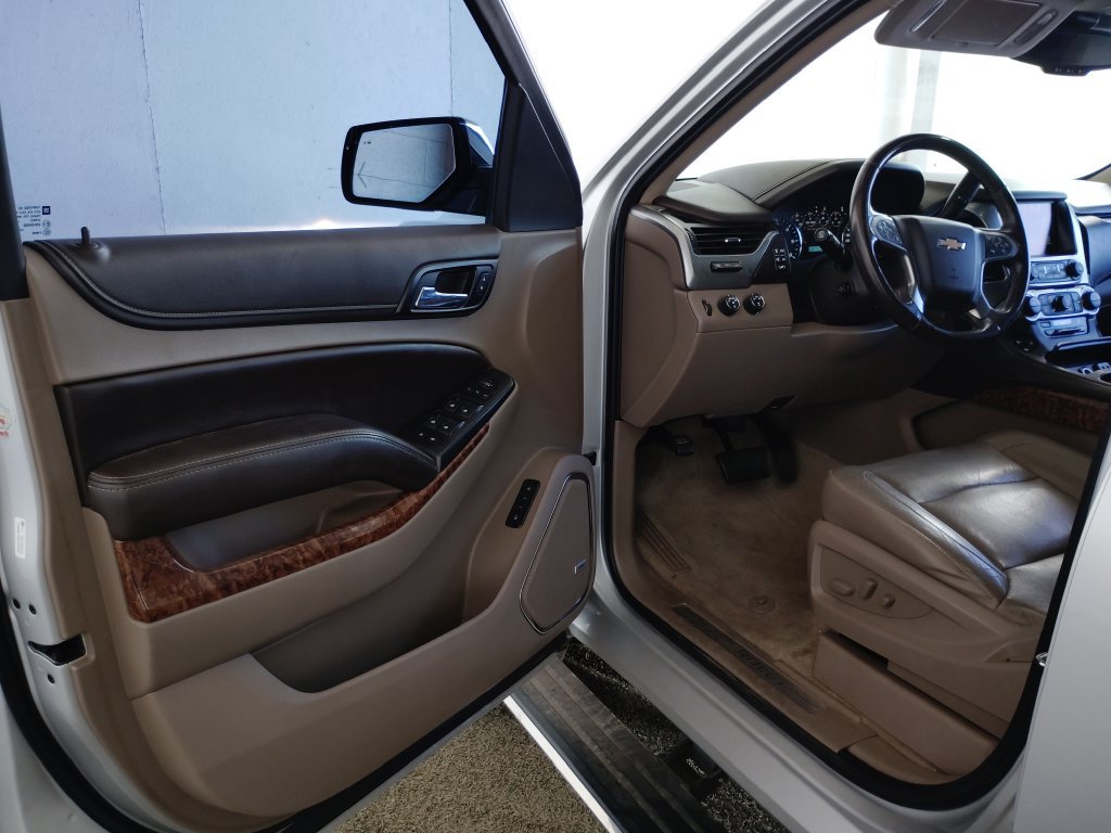 Used 2016 Chevrolet Tahoe LTZ AWD/4WD image 24