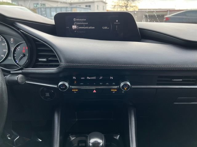 Used 2024 MAZDA MAZDA3 s image 23