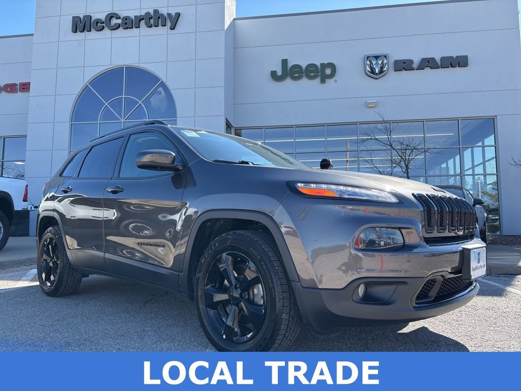 Used 2018 Jeep Cherokee Latitude w/ Altitude Package