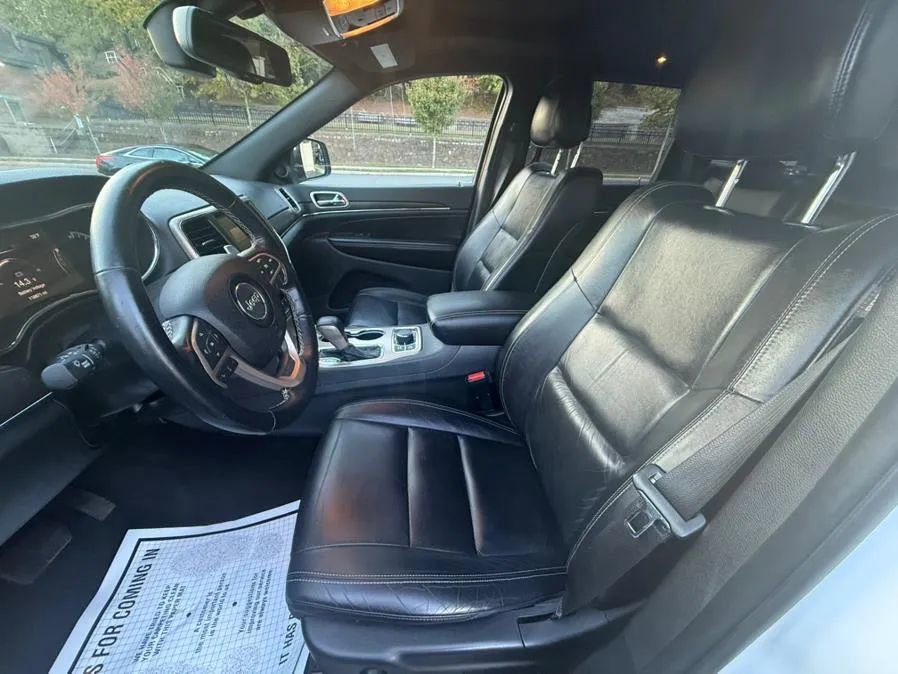 Used 2016 Jeep Grand Cherokee Limited image 16