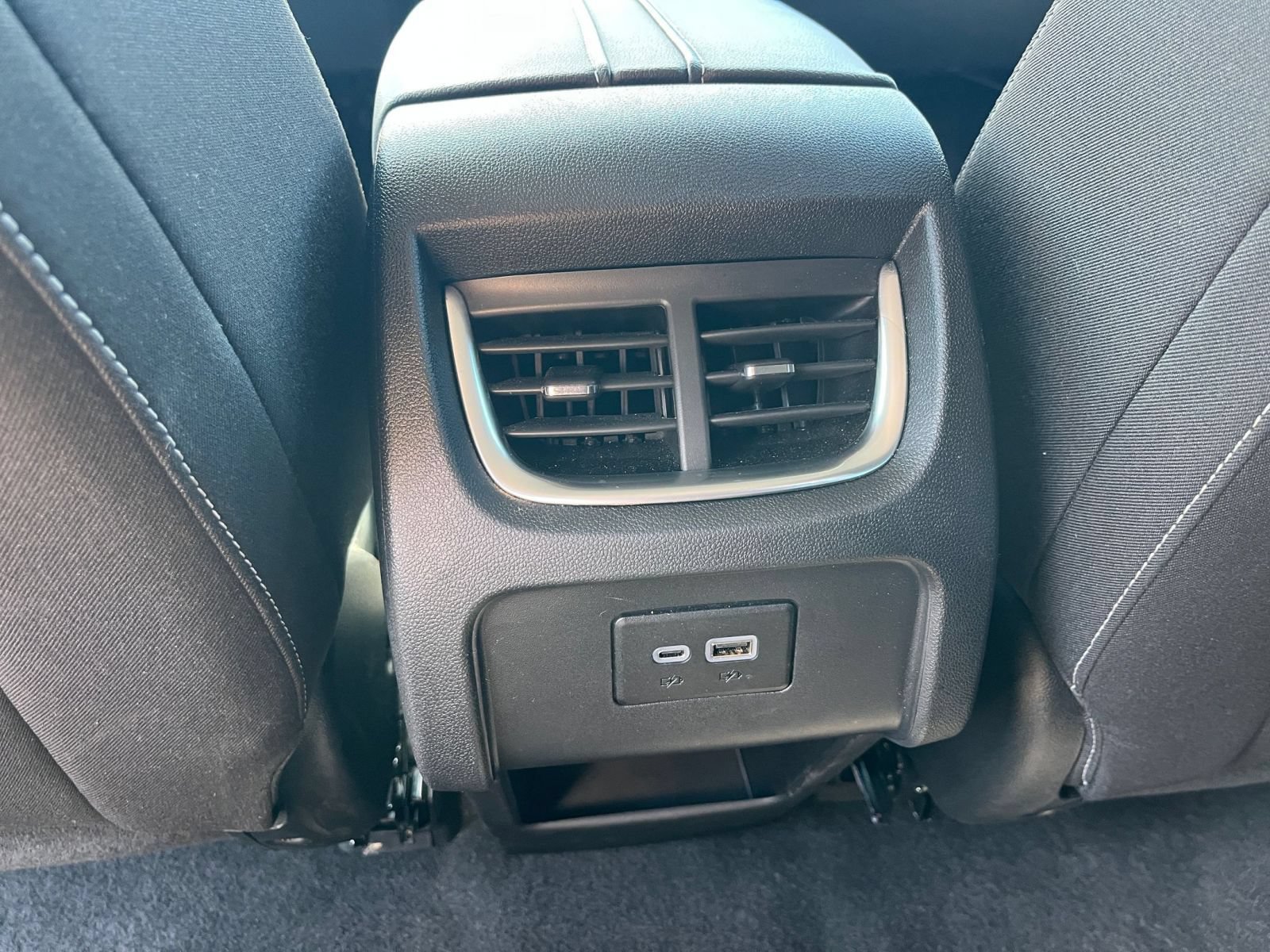 Used 2026 Chevrolet Blazer LT FWD image 22