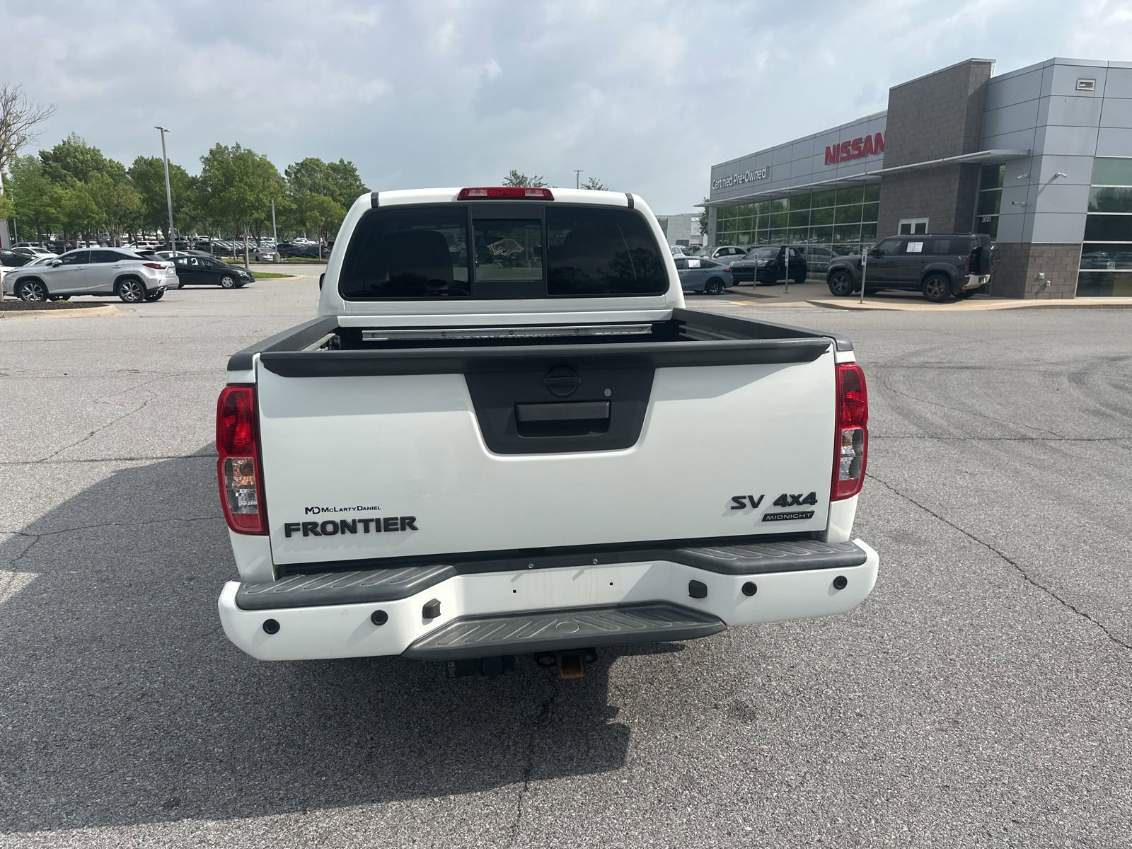 Used 2021 Nissan Frontier SV w/ Midnight Edition Floor Mats AWD/4WD image 6