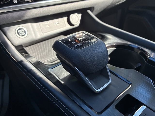 Used 2023 Nissan Rogue SL w/ SL Premium Package image 31