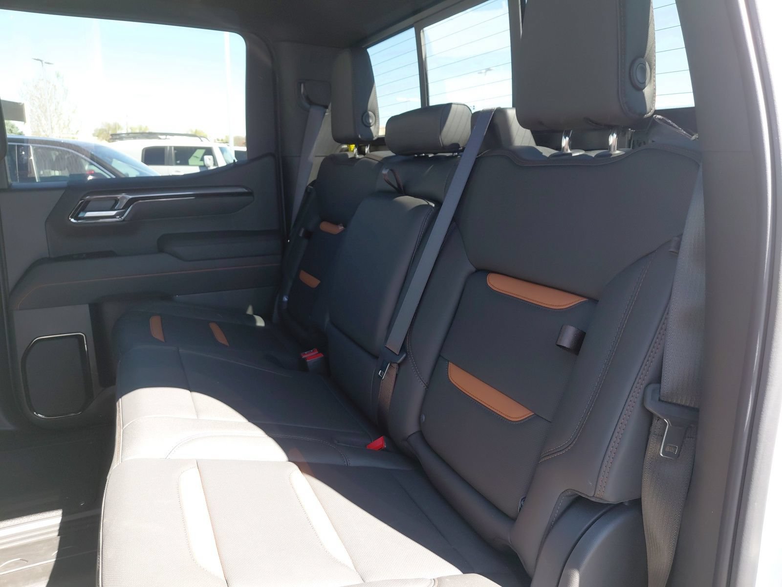 New 2026 GMC Sierra 1500 AT4 w/ AT4 Premium Package AWD/4WD image 27
