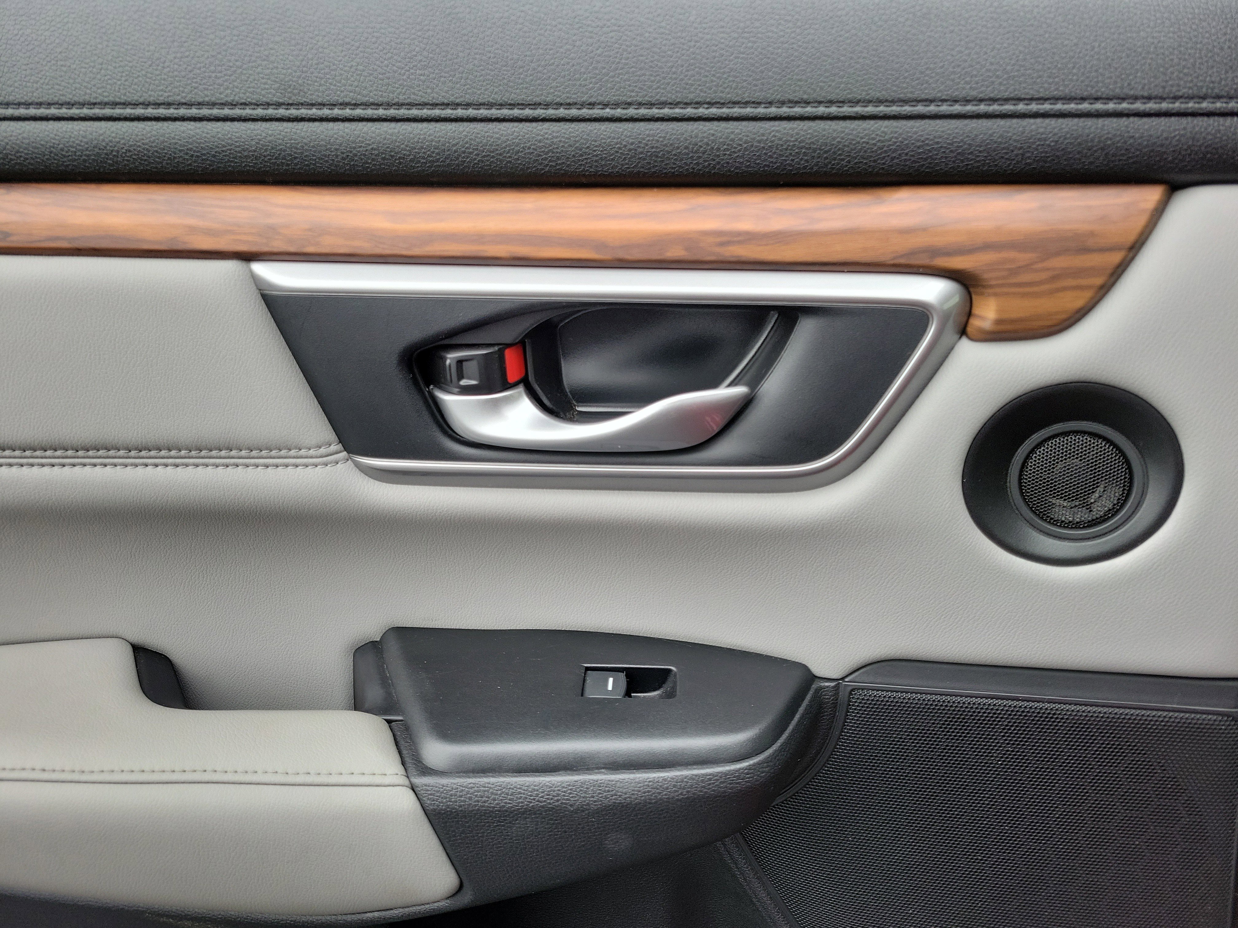 Used 2021 Honda CR-V EX-L image 12