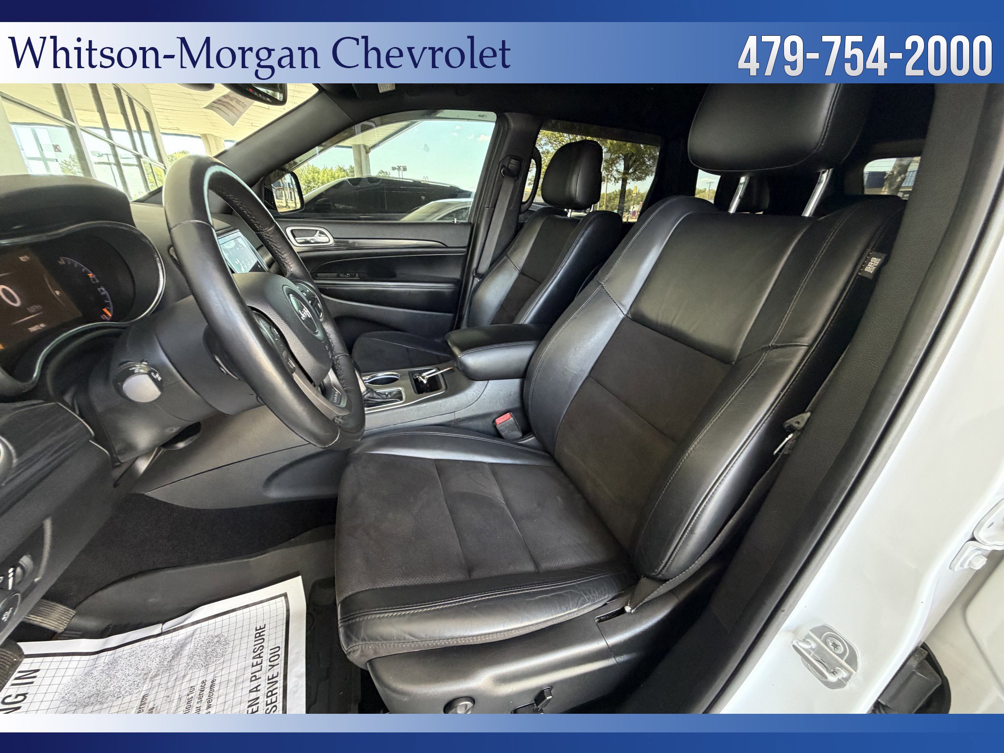 Used 2020 Jeep Grand Cherokee Altitude RWD image 9