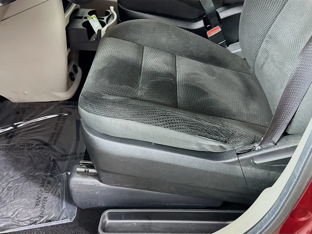 Certified 2019 Dodge Grand Caravan SE w/ UConnect Hands-Free Group FWD image 26