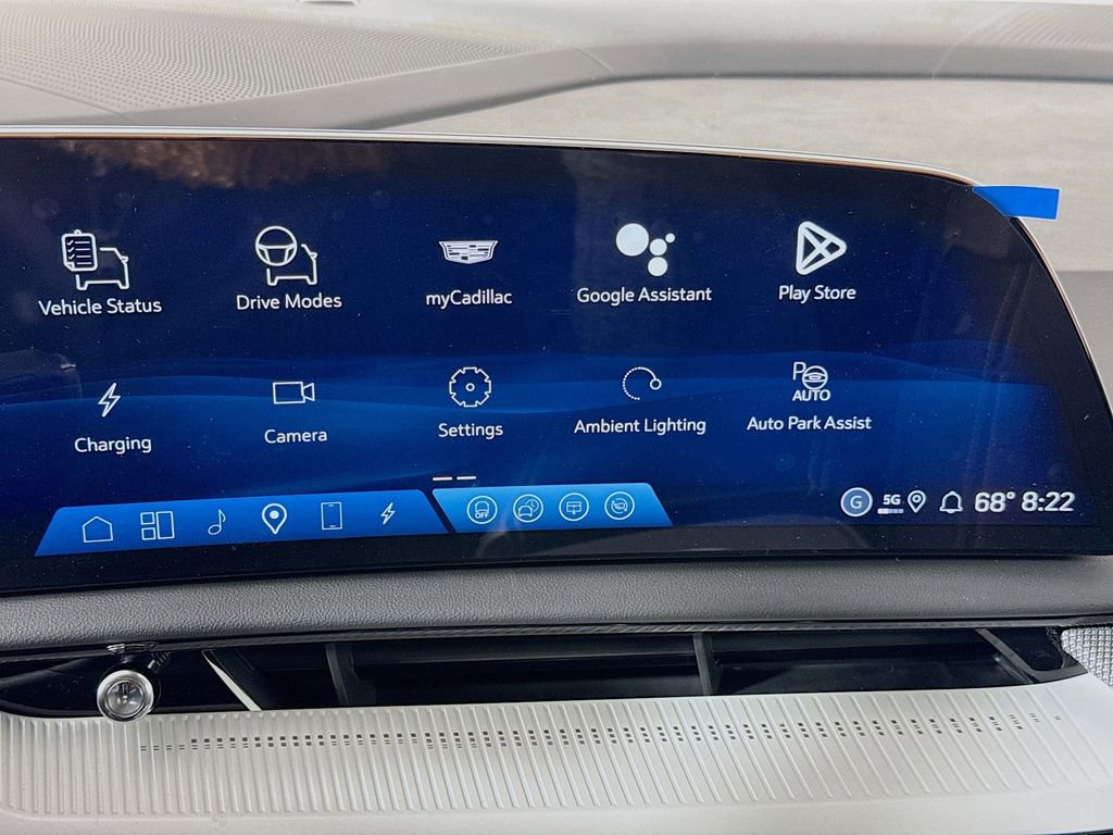 New 2026 Cadillac Optiq Sport 1 image 15