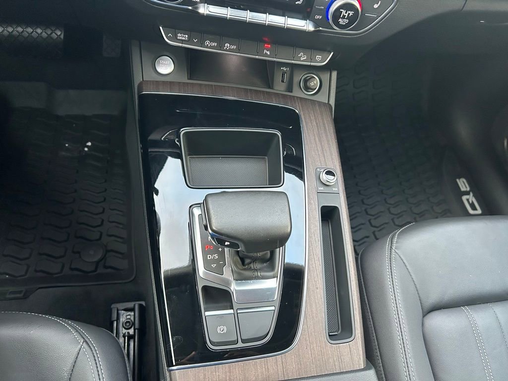 Used 2023 Audi Q5 2.0T Premium w/ Convenience Package image 59