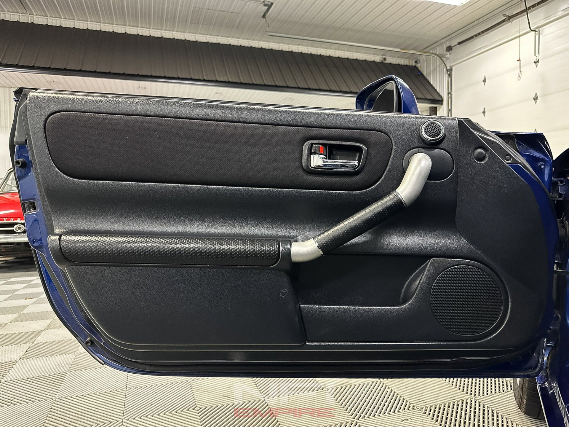 Used 2003 Toyota MR2 image 41